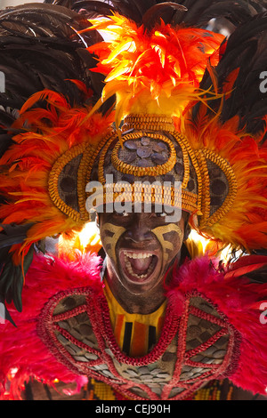 Danseuse Tribal festival Dinagyang,2012,la ville d'Iloilo, Philippines Banque D'Images