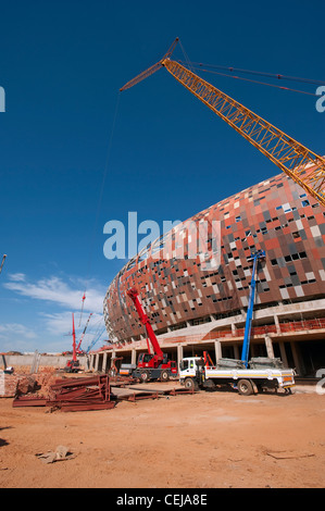 Construction de Soccer City Banque D'Images