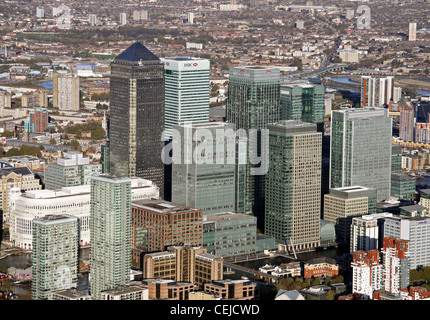 Image aérienne de Canary Wharf, le quartier central des affaires secondaire de Londres, Royaume-Uni Banque D'Images