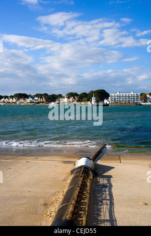 La chaîne ferry de bancs de traverse l'embouchure du port de Poole à Studland, Dorset, UK Banque D'Images