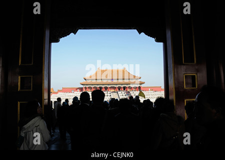 Les touristes chinois visitant la cité interdite imperial palace museum beijing chine Banque D'Images