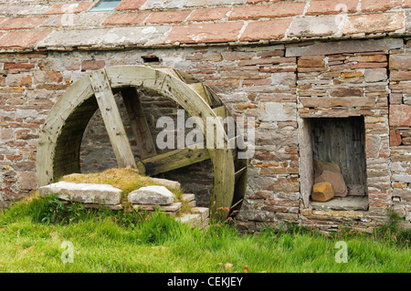 Waterwheel au Red House Croft sur l'île d'Eday, îles Orcades, en Écosse. Banque D'Images