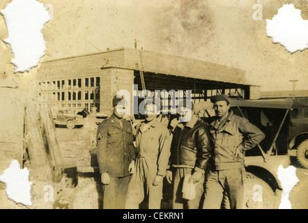 308e Groupe de bombardement, 14e Armée Force aérienne, la Birmanie Chine Inde, DEUXIÈME GUERRE MONDIALE LA DEUXIÈME GUERRE MONDIALE. photo de groupe d'aviateurs 1942 Banque D'Images