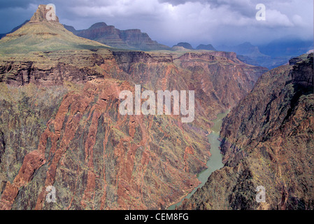 Colorado River Gorge intérieure et sur Grand Canyon Cottonwood Canyon view près, le Parc National du Grand Canyon, Arizona, USA Banque D'Images