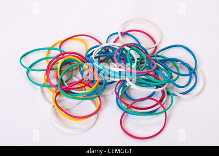 Les bandes en caoutchouc de couleur rouge,bleu,bande de caoutchouc bandes de caoutchouc bandes de caoutchouc blanc,vert,jaune,bandes caoutchouc bandes de caoutchouc,office / transmetteurs / commutateurs Banque D'Images