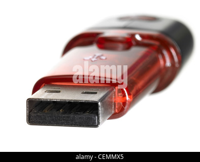 D'un coup frontal clé USB rouge isolated on white Banque D'Images