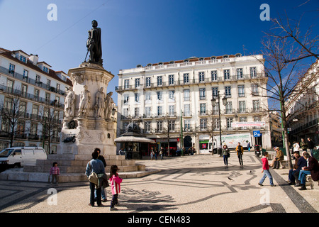 La Praça Luís de Camões, Lisbonne, Portugal. Banque D'Images