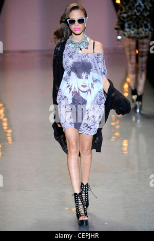 Betsey Johnson New York pour WearSpringSummer 2012 Banque D'Images