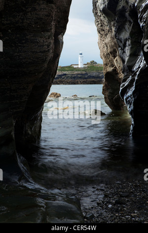 Godrevy lighthouse, construit en 1859 pour protéger les navires d'un récif appelé les pierres. Banque D'Images