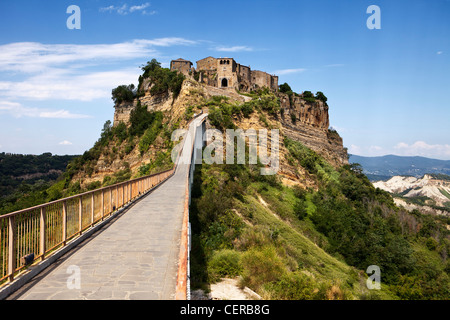 Pont à Civita de Bagnareggio Banque D'Images