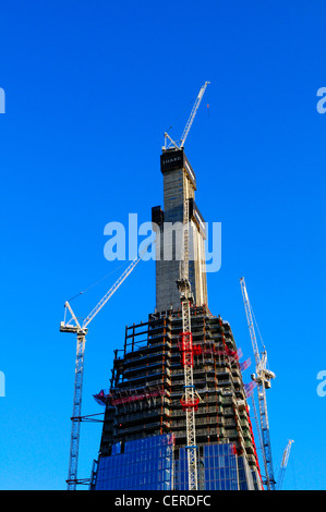 Construction Le Shard London Bridge, également connu sous le nom de l'éclat de verre. L'immeuble doit être achevé en 2012 et sera e Banque D'Images