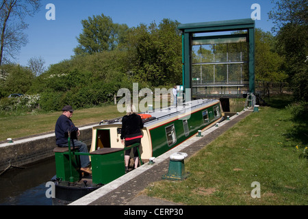 Verrouillage blanc Mills River Nene Banque D'Images