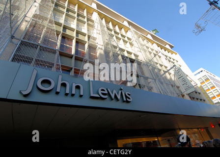 John Lewis shop front dans Oxford Street. L'entreprise a été fondée en 1864 comme une boutique de tapis dans Oxford Street. Banque D'Images