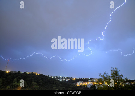 Orage photographié à Haïfa, Israël en novembre Banque D'Images