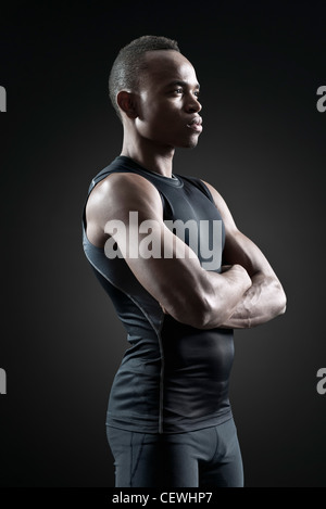 Athlète masculin musculaire, portrait Banque D'Images