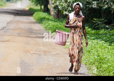 Femme Sakalava de Madagascar, Ankify Banque D'Images