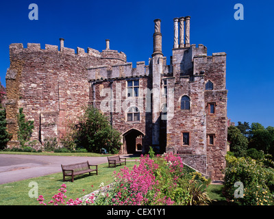 Château de Berkeley, l'un des bâtiments les plus remarquables en Grande-Bretagne parce qu'il a essentiellement reste un survivant forteresse normande Banque D'Images