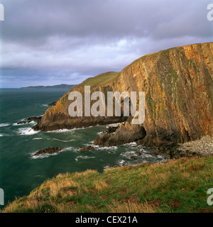 La rude côte nord du Devon à Baggy Point près de Woolacombe. Banque D'Images