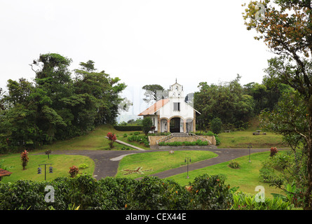 La chapelle de mariage Mariana Villa Blanca Los Angeles Cloud Forest Reserve Costa Rica Amérique Centrale Banque D'Images