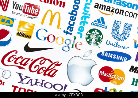 Un logotype collection de marque bien connue du monde imprimé sur papier. Banque D'Images