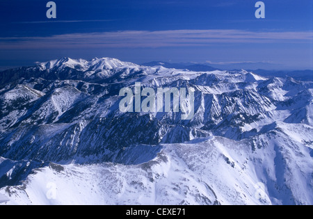 Mont Puigmal, SE de Bourg Madame, retour Canigou pic, Pyrénées-Orientales, Languedoc-Roussillon, France Banque D'Images