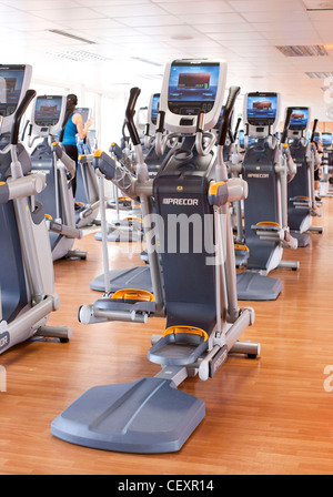 Elliptique Precor AMT machines, Easygym. Wood Green, Londres. Banque D'Images