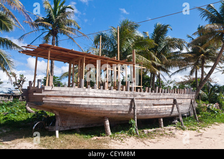 Le chantier naval d'Antalaha, est de Madagascar Banque D'Images