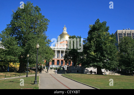 La Massachusetts State House, vue du Boston Common, à Boston, Massachusetts, United States. Banque D'Images