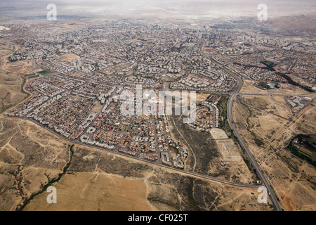 La vue aérienne de Beersheba a aussi été l'épine de Beer-Sheva, la plus grande ville Dans le désert du Néguev du sud d'Israël Banque D'Images