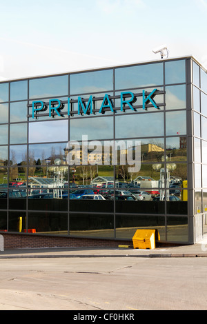 Primark store dans le centre commercial Merry Hill Banque D'Images