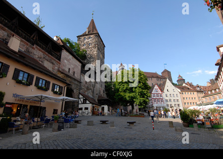 Platz suis Tiergärtnertor (Tiergärtnertor Square ) à Nuremberg, Allemagne Banque D'Images