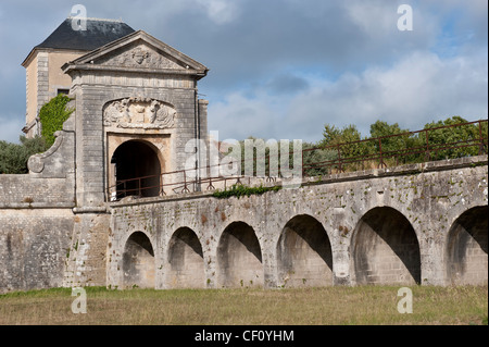 Saint Martin la fortification, conçue et construite par Vauban, porte de l'Campani, Ile de Re, France Banque D'Images