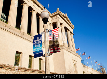 Les colonnes de Soldier Field, stade des Chicago Bears de Chicago, Illinois Banque D'Images