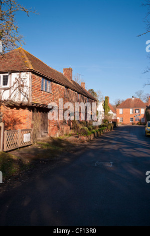 Voie d'eau dans le village de Kent Villages UK Smarden Banque D'Images