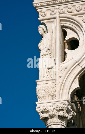 Détail de l'architecture du Palazzo Ducale (Palais des Doges) - Venise, Venezia, Italie, Europe Banque D'Images