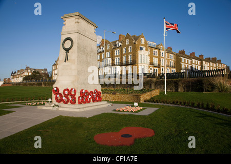 Le cénotaphe et War Memorial à Hunstanton, Norfolk Banque D'Images