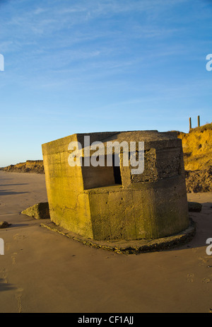 World War 2 comprimé fort sur l'East Yorkshire Coast Banque D'Images