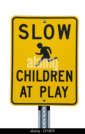 Les enfants lents à jouer street sign avec fond blanc Banque D'Images