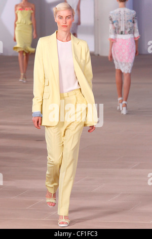 Preen New York pour WearSpringSummer 2012 Banque D'Images