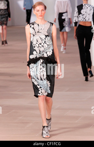 Preen New York pour WearSpringSummer 2012 Banque D'Images