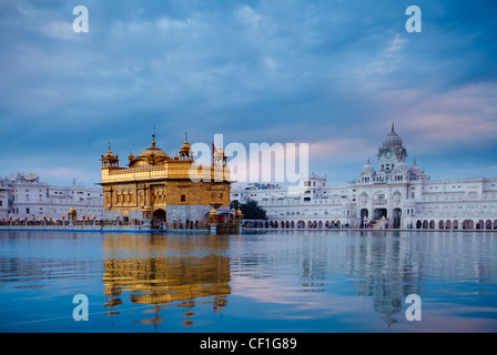 Le Temple d'or d'Amritsar, Punjab, India Banque D'Images