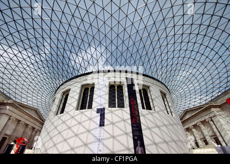 L'original British Museum salle de lecture dans le centre de la Queen Elizabeth II Great Court Banque D'Images