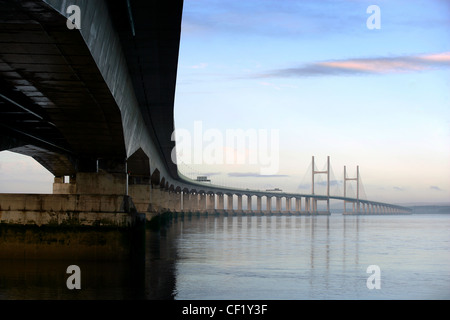 Le Severn Bridge qui rejoint l'Angleterre et le Sud du Pays de Galles. Cela, le nouveau passage ou le deuxième pont, a été ouverte le 5 juin 1996, par sa Banque D'Images