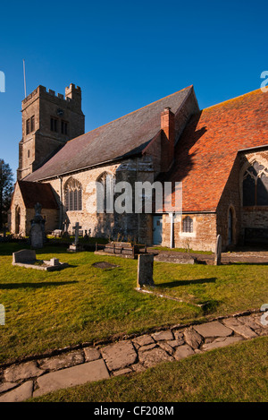 St Saint Michel Archange Église Paroissiale Smarden Kent UK églises de village Banque D'Images