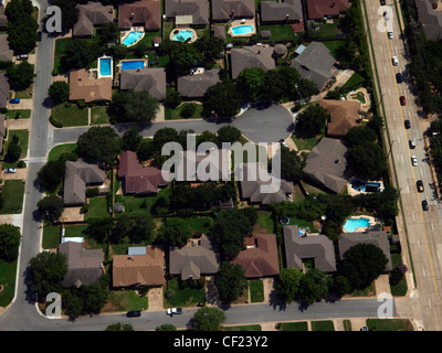 Vue aérienne de banlieues de Dallas-Ft Worth Metroplex. Le Texas a la croissance de la population au cours des 20 dernières années, les maisons construites sur la photo 2000 Banque D'Images