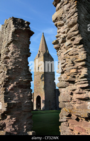 L'ancienne église du prieuré de Restenneth, aurait été fondée par Nechtan, roi des Pictes de 715. Banque D'Images