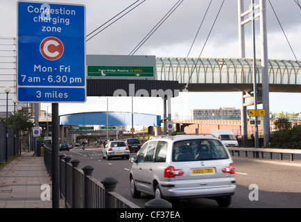 Congestion Charge signer par le Limehouse Link Tunnel. Banque D'Images