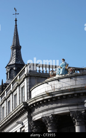 Une statue de Cérès sur l'ancienne rive nord de l'Ecosse à Aberdeen. Banque D'Images