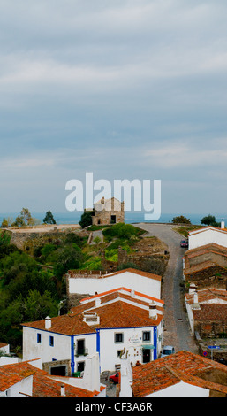 Vue sur le village de Monsaraz Banque D'Images