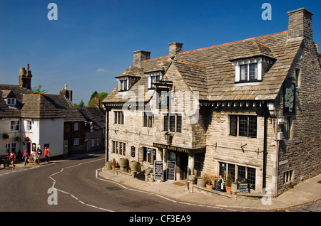 L'extérieur de l'Bankes Arms Hotel de Corfe village. Banque D'Images